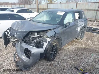 2024 Mitsubishi Outlander SE with VIN JA4J4VA82RZ007920, listed as a IAAI auction lot 41458508 with 13,760 mi miles. Bid and sale history available at carsss.com. Image 17.