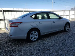 2015 Nissan Sentra SV with VIN 3N1AB7AP8FL658571, listed as a Copart auction lot 49918825 with 131,018 mi miles and Clean Title. Bid and sale history available at carsss.com. Image 3.