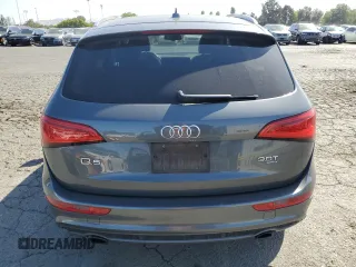 2014 Audi Q5 Premium Plus with VIN WA1DGAFP7EA044290, listed as a Copart auction lot 60240365 with 128,933 mi miles and Salvage title. Bid and sale history available at DreamBid. Image 6.
