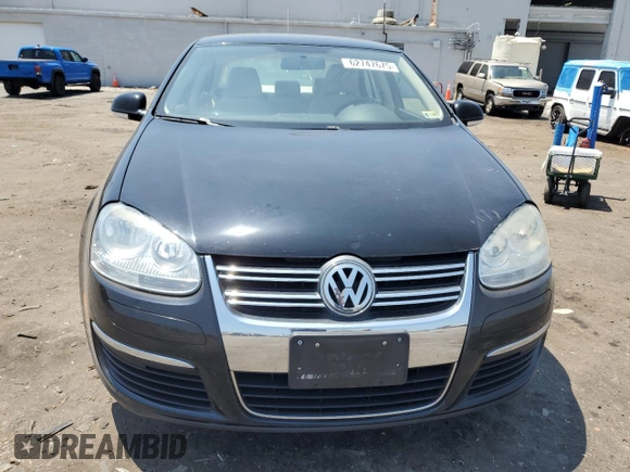 2010 Volkswagen Jetta Limited Edition with VIN 3VWAZ7AJXAM117641, listed as a Copart auction lot 62747675 with 174,407 mi miles and Salvage title. Bid and sale history available at DreamBid. Image 5.
