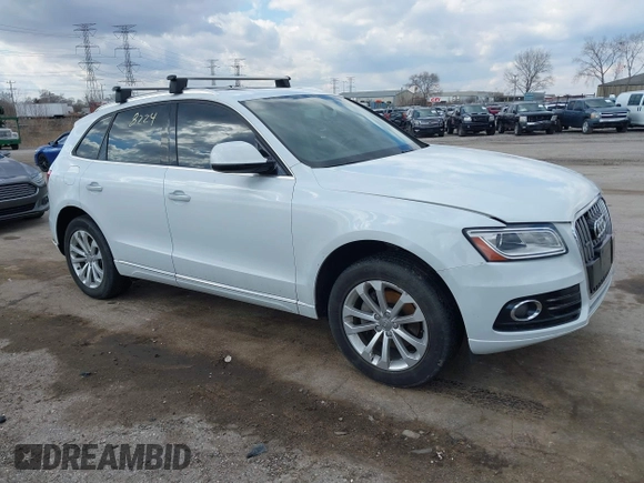 2016 Audi Q5 Premium Plus with VIN WA1L2AFPXGA136183, listed as a IAAI auction lot 41898224 with 117,640 mi miles. Bid and sale history available at carsss.com. Image 1.