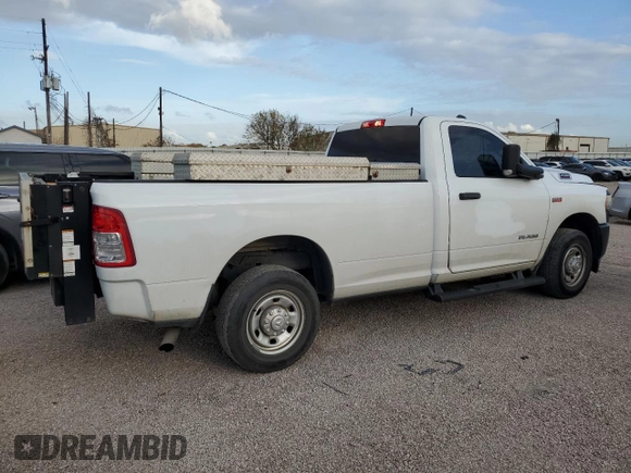 2021 Ram 2500 Tradesman with VIN 3C6MR4AJ8MG522177, listed as a Copart auction lot 82785714 with 135,733 mi miles and Clean title. Bid and sale history available at DreamBid. Image 3.