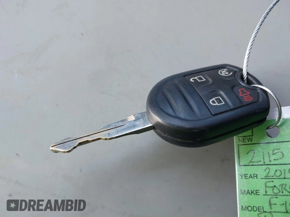 2014 Ford F-150 XL с VIN 1FTFW1CT1EKD92115, выставлен на аукционе IAAI как лот 42139743 с пробегом 184 435 миль миль и . История ставок и продаж доступна на DreamBid. Изображение 11.