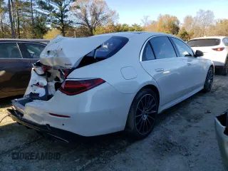 2022 Mercedes-Benz S 580 z VIN W1K6G7GB2NA109797, wystawiony jako Copart lot #68282592 z przebiegiem 8481 mil mil oraz . Historia ofert i sprzedaży dostępna na DreamBid. Obrazek 3.