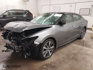 2020 Nissan Maxima SL with VIN 1N4AA6DV2LC377576, listed as a IAAI auction lot 41292362 with 79,921 mi miles. Bid and sale history available at carsss.com. Image 2.
