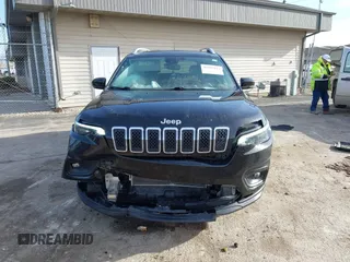 2021 Jeep Cherokee Latitude Lux with VIN 1C4PJMMX1MD216254, listed as a IAAI auction lot 41947214 with 35,445 mi miles and . Bid and sale history available at DreamBid. Image 12.