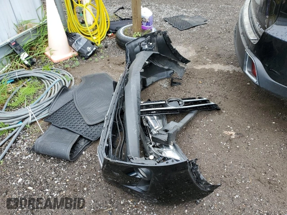 2019 Toyota Highlander SE z VIN 5TDJZRFH7KS598809, wystawiony jako Copart lot #56323355 z przebiegiem 275 728 mil mil oraz Szkoda całkowita • Salvage title. Historia ofert i sprzedaży dostępna na DreamBid. Obrazek 13.