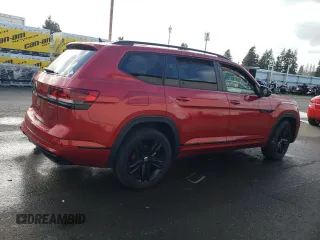 2023 Volkswagen Atlas SEL R-Line Black z VIN 1V2SR2CA4PC511555, wystawiony jako Copart lot #89160035 z przebiegiem Nie podano mil oraz Szkoda całkowita • Salvage title. Historia ofert i sprzedaży dostępna na DreamBid. Obrazek 3.