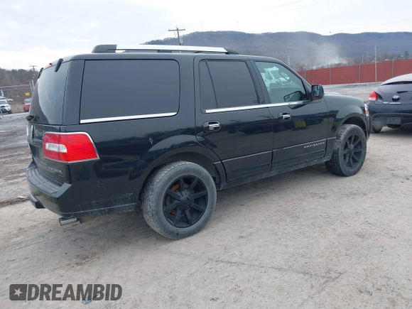 2012 Lincoln Navigator z VIN 5LMJJ2J50CEL04050, wystawiony jako IAAI lot #41659496 z przebiegiem 177 120 mil mil oraz . Historia ofert i sprzedaży dostępna na DreamBid. Obrazek 4.