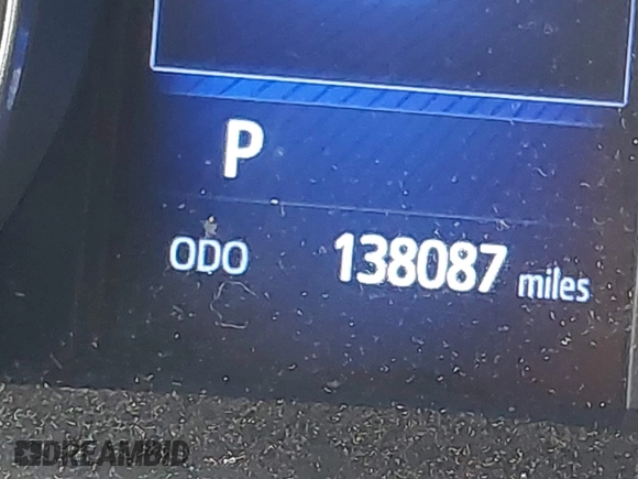 2018 Toyota C-HR XLE with VIN NMTKHMBX9JR001731, listed as a IAAI auction lot 41835918 with 138,087 mi miles. Bid and sale history available at carsss.com. Image 15.