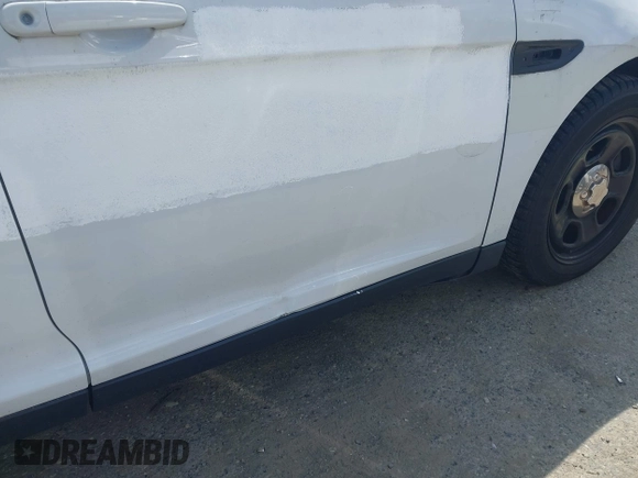 2013 Ford Police Interceptor с VIN 1FAHP2MT4DG184957, выставлен на аукционе IAAI как лот 42580435 с пробегом 77 246 миль миль и . История ставок и продаж доступна на DreamBid. Изображение 6.
