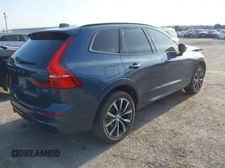 2023 Volvo XC60 z VIN YV4L12DX3P1278289, wystawiony jako IAAI lot #41889608 z przebiegiem 27 191 mil mil oraz . Historia ofert i sprzedaży dostępna na DreamBid. Obrazek 4.