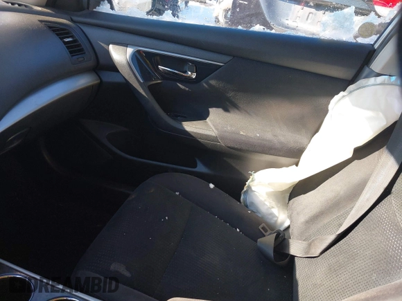 2014 Nissan Altima SL with VIN 1N4AL3AP6EC201258, listed as a IAAI auction lot 41299838 with 204,858 mi miles and . Bid and sale history available at DreamBid. Image 5.