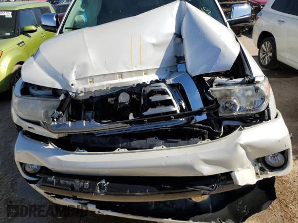 2016 Toyota Sequoia Platinum with VIN 5TDDW5G12GS132261, listed as a Copart auction lot 71870483 with 0 mi miles and Salvage Title. Bid and sale history available at carsss.com. Image 12.