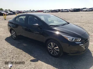 2023 Nissan Versa SV z VIN 3N1CN8EV5PL838140, wystawiony jako Copart lot #54653655 z przebiegiem 53 664 mil mil oraz Szkody całkowita. Historia ofert i sprzedaży dostępna na DreamBid. Obrazek 4.