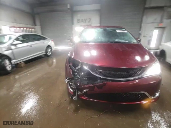 2017 Chrysler Pacifica Touring-L with VIN 2C4RC1BG5HR817237, listed as a Copart auction lot 46523085 with 131,978 mi miles and Salvage Title. Bid and sale history available at carsss.com. Image 13.