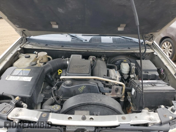 2005 GMC Envoy SLT with VIN 1GKDT13S152124404, listed as a Copart auction lot 64011494 with 212,951 mi miles and Salvage Title. Bid and sale history available at DreamBid. Image 11.