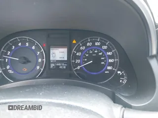 2015 Infiniti QX70 z VIN JN8CS1MU7FM380583, wystawiony jako IAAI lot #41937766 z przebiegiem 144 618 mil mil oraz . Historia ofert i sprzedaży dostępna na DreamBid. Obrazek 7.