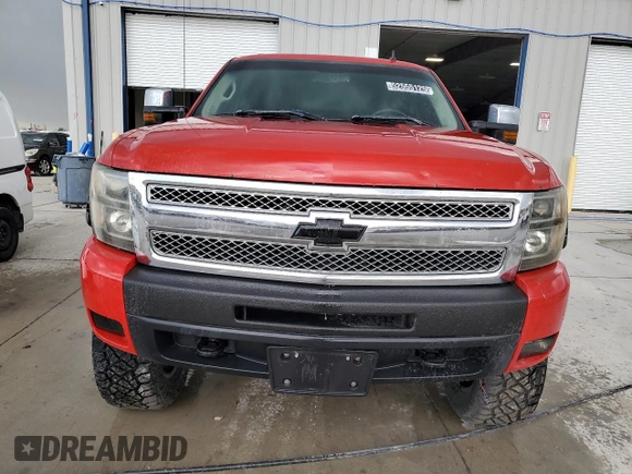 2009 Chevrolet Silverado 1500 LT with VIN 3GCEK23329G217690, listed as a Copart auction lot 52555125 with 162,371 mi miles and Clean Title. Bid and sale history available at DreamBid. Image 5.