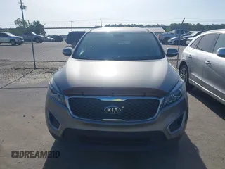 2018 Kia Sorento LX with VIN 5XYPG4A35JG417927, listed as a IAAI auction lot 42153693 with 75,971 mi miles. Bid and sale history available at carsss.com. Image 12.