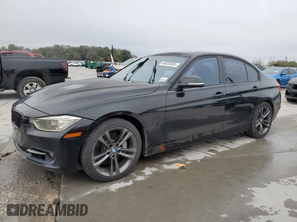 2013 BMW 3 Series 335i z VIN WBA3A9G52DNP37058, wystawiony jako Copart lot #46833855 z przebiegiem 122 963 mil mil oraz Czysty tytuł • Clean title. Historia ofert i sprzedaży dostępna na DreamBid. Obrazek 1.