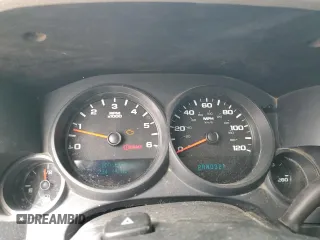 2008 Chevrolet Silverado 1500 1LT with VIN 1GCEC19C88Z322909, listed as a Copart auction lot 49588055 with 234,384 mi miles and Salvage Title. Bid and sale history available at DreamBid. Image 9.