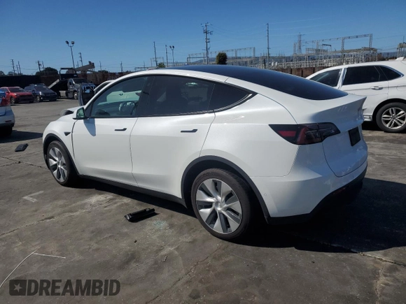 2022 Tesla Model Y Long Range with VIN 7SAYGDEE8NF340096, listed as a Copart auction lot 49357995 with 40,320 mi miles and Salvage Title. Bid and sale history available at carsss.com. Image 2.