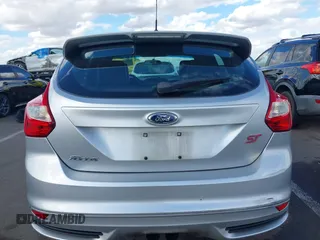 2014 Ford Focus ST with VIN 1FADP3L92EL349942, listed as a IAAI auction lot 41742097 with 141,540 mi miles and . Bid and sale history available at carsss.com. Image 16.