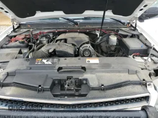 2012 Chevrolet Tahoe Commercial with VIN 1GNLC2E00CR320791, listed as a Copart auction lot 58566425 with 271,818 mi miles and Clean title. Bid and sale history available at DreamBid. Image 12.