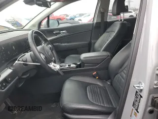 2024 Kia Sportage SX-Prestige с VIN 5XYK5CDF7RG213495, выставлен на аукционе Copart как лот 49735565 с пробегом 9 271 миль миль и Списание • Salvage title. История ставок и продаж доступна на DreamBid. Изображение 7.