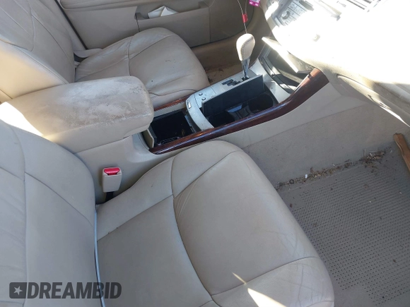 2008 Toyota Avalon XL with VIN 4T1BK36B28U256086, listed as a IAAI auction lot 41639696 with 107,537 mi miles. Bid and sale history available at carsss.com. Image 5.