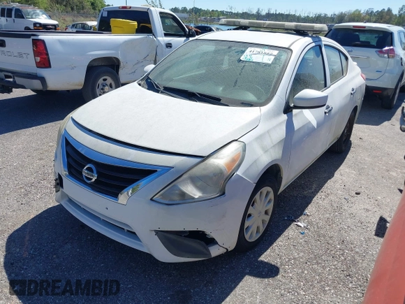 2016 Nissan Versa S z VIN 3N1CN7AP5GL875089, wystawiony jako IAAI lot #41781857 z przebiegiem 39 884 mil mil oraz . Historia ofert i sprzedaży dostępna na DreamBid. Obrazek 2.