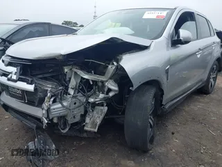 2021 Mitsubishi Outlander ES z VIN JA4ARUAU4MU025575, wystawiony jako IAAI lot #41937147 z przebiegiem 66 640 mil mil oraz . Historia ofert i sprzedaży dostępna na DreamBid. Obrazek 6.