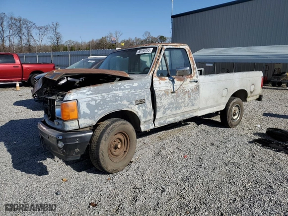 1988 Ford 1/2 Ton Trucks with VIN 1FTEF15Y8JNA97106, listed as a Copart auction lot 50155735 with 124,772 mi miles and Salvage Title. Bid and sale history available at carsss.com. Image 1.