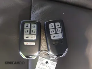 2014 Honda Odyssey EX-L with VIN 5FNRL5H6XEB060090, listed as a IAAI auction lot 41625571 with 112,762 mi miles and . Bid and sale history available at carsss.com. Image 11.