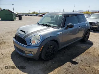 2010 MINI Hardtop S with VIN WMWMF7C54ATZ69166, listed as a Copart auction lot 51706945 with 127,139 mi miles and Salvage Title. Bid and sale history available at DreamBid. Image 1.