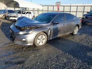 2022 Nissan Altima 2.5 S with VIN 1N4BL4BV8NN316083, listed as a IAAI auction lot 41437171 with 88,158 mi miles. Bid and sale history available at carsss.com. Image 2.