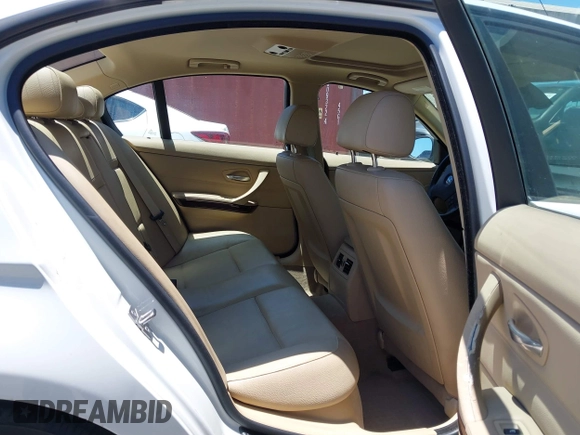 2010 BMW 3 Series 328i with VIN WBAPH5C5XAA439453, listed as a IAAI auction lot 42636515 with 98,702 mi miles and . Bid and sale history available at DreamBid. Image 8.