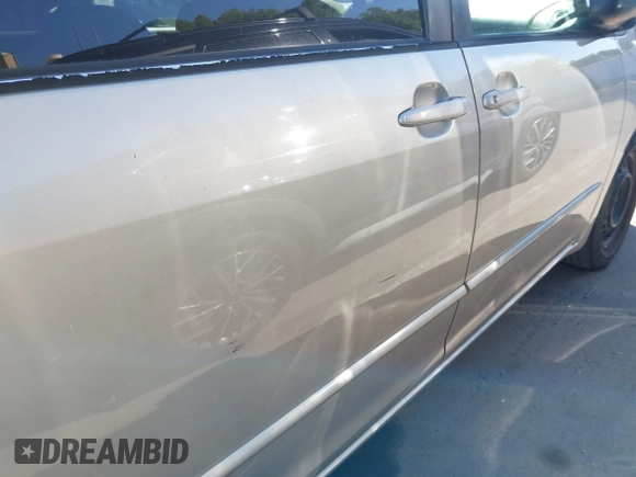 2004 Toyota Sienna CE with VIN 5TDZA23C54S191956, listed as a IAAI auction lot 42181478 with 195,582 mi miles and . Bid and sale history available at DreamBid. Image 6.