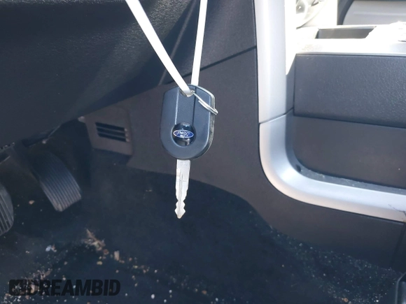2014 Ford F-150 XL with VIN 1FTFW1CT3EKG57309, listed as a IAAI auction lot 41237634 with 171,391 mi miles and . Bid and sale history available at DreamBid. Image 11.