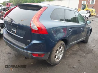 2011 Volvo XC60 3.2L z VIN YV4952DZ7B2200908, wystawiony jako IAAI lot #42473704 z przebiegiem 220 643 mil mil oraz . Historia ofert i sprzedaży dostępna na DreamBid. Obrazek 4.