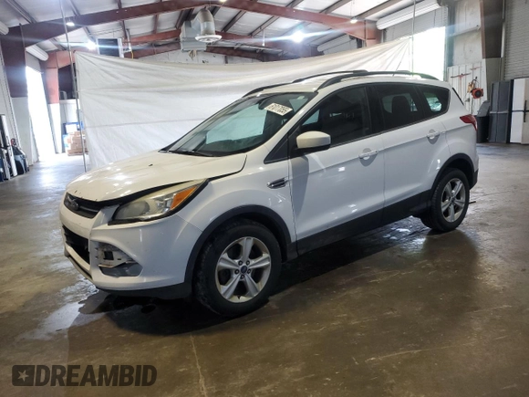 2013 Ford Escape SE z VIN 1FMCU9G93DUA69673, wystawiony jako Copart lot #61017055 z przebiegiem 204 095 mil mil oraz Czysty tytuł • Clean title. Historia ofert i sprzedaży dostępna na DreamBid. Obrazek 1.
