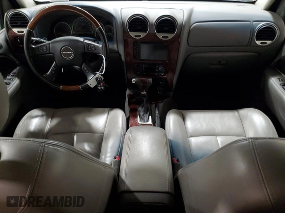 2007 GMC Envoy Denali with VIN 1GKET63M672302913, listed as a Copart auction lot 45098115 with 137,810 mi miles and Salvage Title. Bid and sale history available at carsss.com. Image 8.