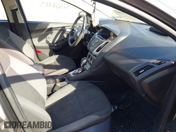 2014 Ford Focus SE with VIN 1FADP3F28EL424707, listed as a IAAI auction lot 42002883 with 115,746 mi miles. Bid and sale history available at carsss.com. Image 5.
