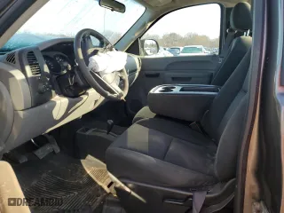 2013 Chevrolet Silverado 1500 Work Truck with VIN 1GCNKPEA2DZ189794, listed as a Copart auction lot 85028524 with 149,940 mi miles and Salvage Title. Bid and sale history available at carsss.com. Image 7.