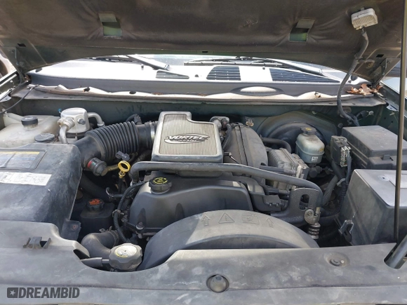 2002 Chevrolet TrailBlazer LS with VIN 1GNDT13S522426504, listed as a IAAI auction lot 41773338 with 260,444 mi miles. Bid and sale history available at carsss.com. Image 10.