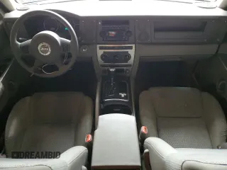 2006 Jeep Commander z VIN 1J8HG48N06C104204, wystawiony jako Copart lot #54432405 z przebiegiem 175 376 mil mil oraz Czysty tytuł • Clean title. Historia ofert i sprzedaży dostępna na DreamBid. Obrazek 8.