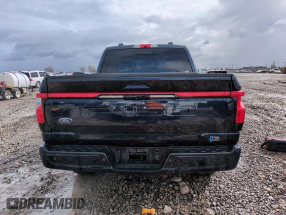 2023 Ford F-150 Lightning Pro с VIN 1FTVW1EV5PWG16444, выставлен на аукционе Copart как лот 48224415 с пробегом 25 782 миль миль и Списание • Salvage title. История ставок и продаж доступна на DreamBid. Изображение 6.