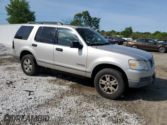 2006 Ford Explorer XLS with VIN 1FMEU72E86UB48373, listed as a Copart auction lot 55257105 with 247,077 mi miles and Salvage title. Bid and sale history available at DreamBid. Image 4.