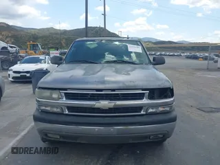 2006 Chevrolet Suburban LS w/1WT with VIN 1GNEC16Z26J103651, listed as a IAAI auction lot 41959305 with 1 mi miles. Bid and sale history available at carsss.com. Image 11.